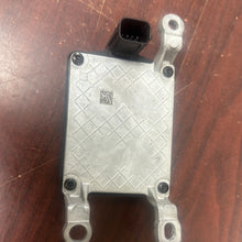 Load image into Gallery viewer, NISSAN ALTIMA FRONT CONTROL DISTANCE RADAR SENSOR (P) PN: 28438-5FA4A