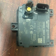 Load image into Gallery viewer, NISSAN ROGUE FRONT CRUISE DISTANCE RADAR SENSOR PN: 284386RR7A