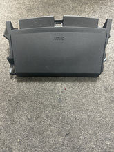 Load image into Gallery viewer, 2018-2020 HYUNDAI ELANTRA SEDAN DRIVER KNEE AIRBAG (P)