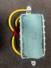 Load image into Gallery viewer, 2005-2008 PONTIAC VIBE PASSENGER DASH AIRBAG (RH) (P)