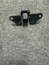 Load image into Gallery viewer, 2017-2019 NISSAN ROGUE FRONT PARK ASSIST CAMERA (P)