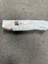 Load image into Gallery viewer, 2015-2017 CHEVY SILVERADO PASSENGER SEAT AIRBAG (RH) (P)