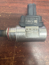 Load image into Gallery viewer, FORD F150 SEAT PRESENCE SENSOR CONTROL MODULE (P) PN: 8AE53-19G274-AD