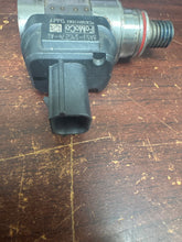 Load image into Gallery viewer, FORD F150 SEAT PRESENCE SENSOR CONTROL MODULE (P) PN: 8AE53-19G274-AD