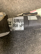 Load image into Gallery viewer, 2016 - 2020 KIA SORENTO RIGHT PASSENGER SIDE ROOF CURTAIN (RH) P