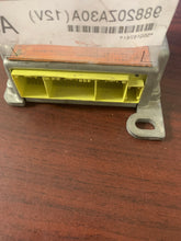 Load image into Gallery viewer, NISSAN MAXIMA AIRBAG CONTROL MODULE PN: 98820ZA30A (P)