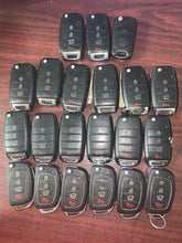 Load image into Gallery viewer, KIA, HYUNDAI  FLIP KEYS