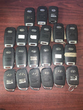 Load image into Gallery viewer, KIA, HYUNDAI  FLIP KEYS