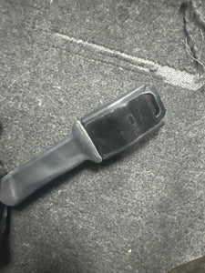 2008-2014 CADILLAC CTS FRONT RIGHT PASSENGER BUCKLE (RH) (P)
