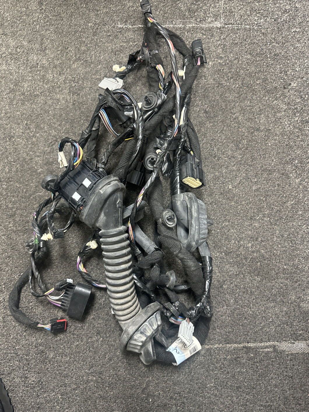 2015-2017 FORD MUSTANG DOOR WIRE HARNESS (P) PN: FR3T-14630-BC-G281T