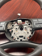 Load image into Gallery viewer, 2020-2023 HYUNDAI SONATA STEERING WHEEL (P)