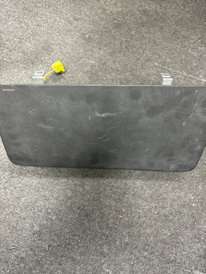 2007-2009 SUBURBAN TAHOE YUKON AVALANCHE PASSENGER DASH AIRBAG (RH) (P)