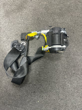 Load image into Gallery viewer, 2012-2015 VOLKSWAGEN PASSAT FRONT LEFT DRIVER SEATBELT RETRACTOR (LH) (P)