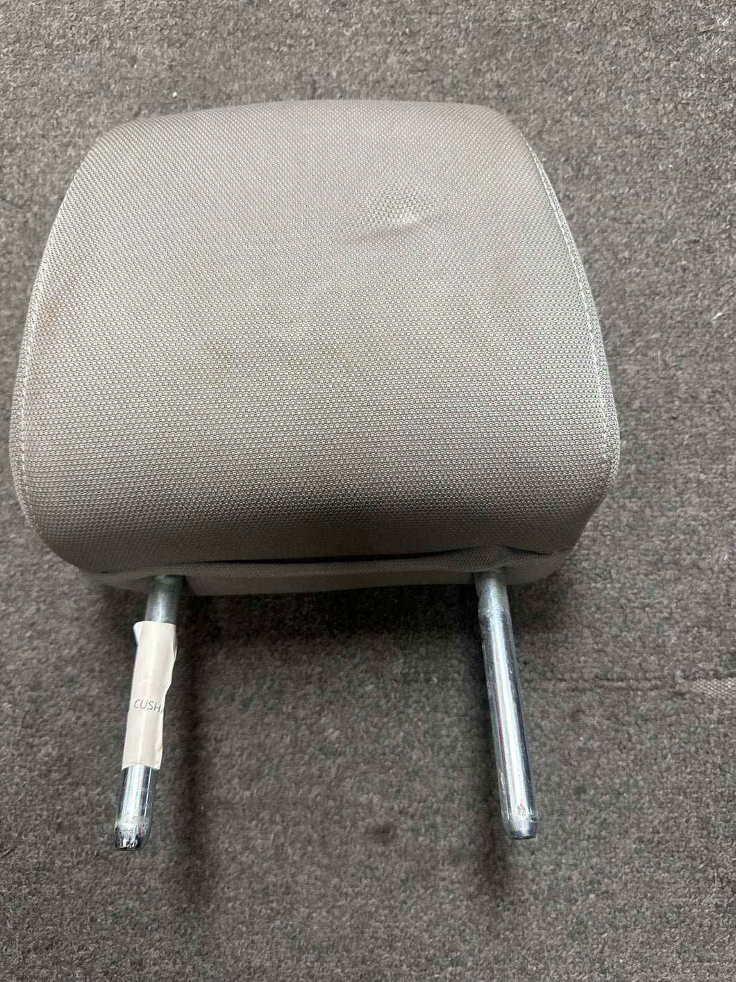 2014-2018 TOYOTA COROLLA FRONT RIGHT PASSENGER SEAT HEADREST (RH) (P)