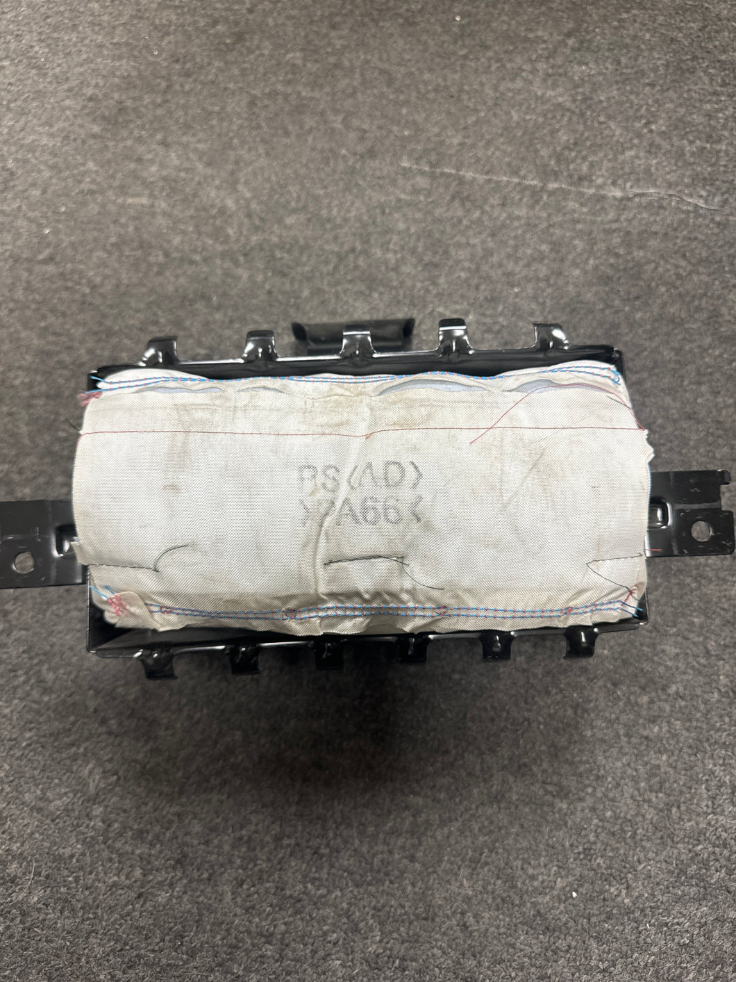 2014-2018 KIA SOUL PASSENGER DASH AIR BAG (RH) (P)