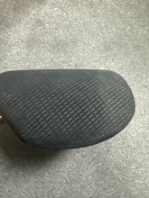 Load image into Gallery viewer, 2011-2012 HONDA ACCORD FRONT SEAT HEADREST (LH+RH) (P)