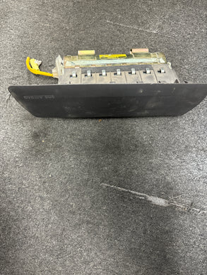 2000-2004 MAZDA MPV PASSENGER DASH AIRBAG (RH) (P)
