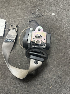 2011- 2016 BMW 528I 535I F10 FRONT LEFT SEAT BELT RETRACTOR (LH) (P) GRAY