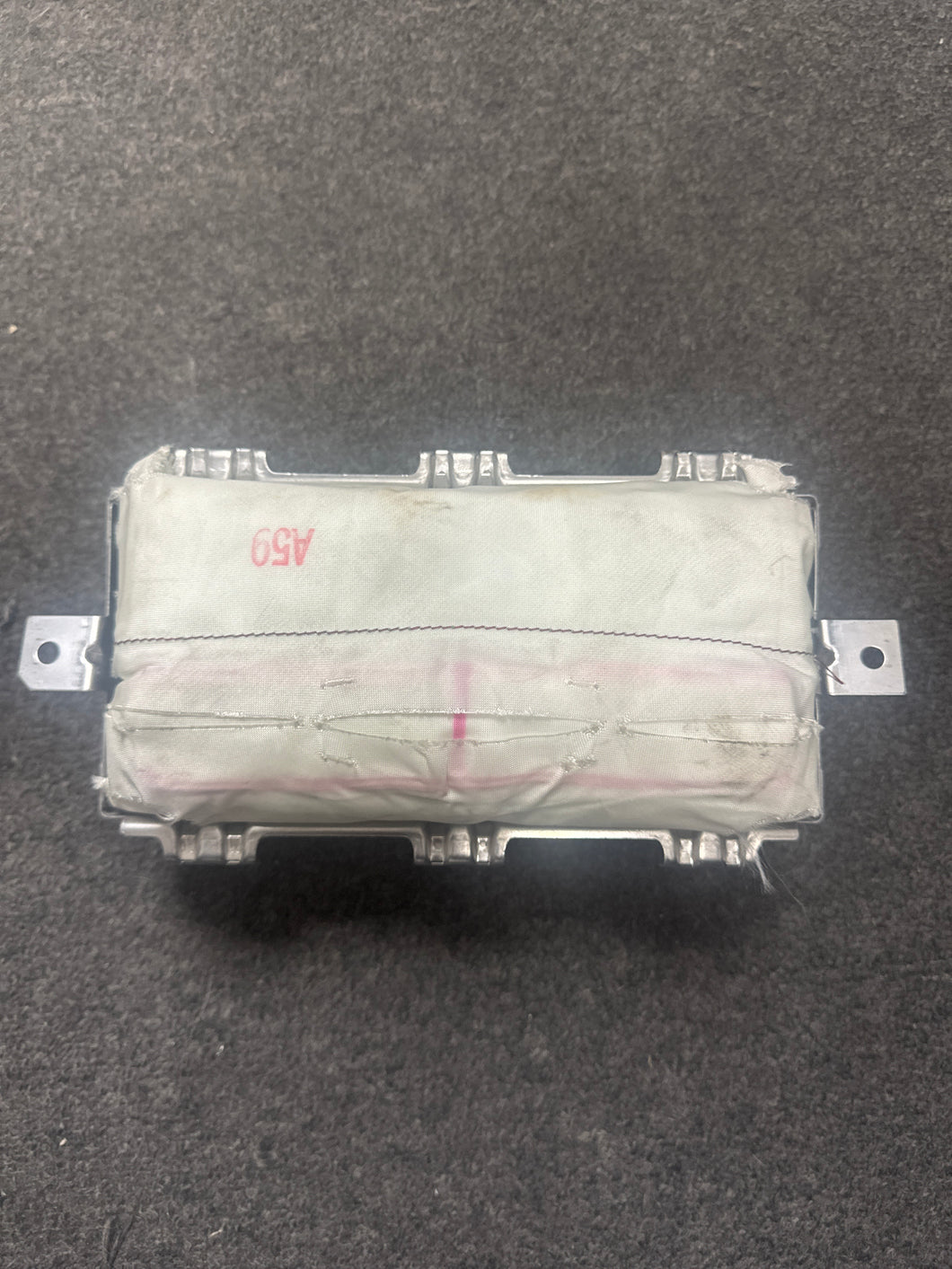 2016-2022 TOYOTA PRIUS PASSENGER DASH AIRBAG (RH) (P)