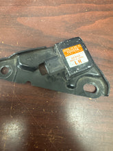 Load image into Gallery viewer, TOYOTA PRIUS FRONT IMPACT SENSOR PN: 89174-47040 (P)