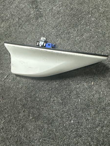 2019-2021 TOYOTA PRIUS SHARK FIN CAR ROOF ANTENNA RADIO SIGNAL (WHITE) (P)