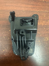 Load image into Gallery viewer, 2019-2023 CHEVY BLAZER STEERING WHEEL LEFT SIDE CRUISE CONTROL SWITCH (LH) (P)