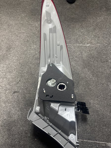 2014-2017 TOYOTA CAMRY REAR DRIVER SIDE TAIL LAMP (P) PN:81560-06640
