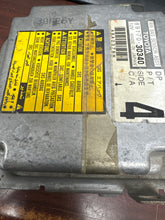 Load image into Gallery viewer, LEXUS GS300 AIRBAG CONTROL MODULE PN: 89170-30340 (P)