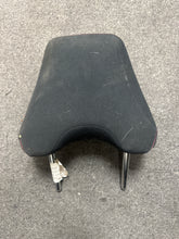 Load image into Gallery viewer, 2017-2019 TOYOTA 86 FRONT RIGHT PASSENGER SEAT HEADREST (RH) (P)