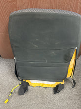 Load image into Gallery viewer, 2015-2017 HONDA FIT FRONT RIGHT PASSENGER SEAT CUSHION (RH) (P)