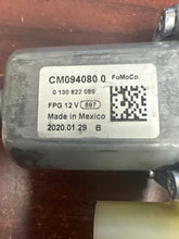 Load image into Gallery viewer, 2020-2022 FORD ESCAPE FRONT RIGHT POWER WINDOW MOTOR (P) PN: CM094080