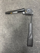 Load image into Gallery viewer, 2014-2019 CADILLAC CTS FRONT RIGHT PASSENGER PRETENSIONER (RH) (P)