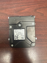 Load image into Gallery viewer, TOYOTA COROLLA FRONT WINDSHIELD LANE ASSIST CAMERA (P) PN: 8646C-02020