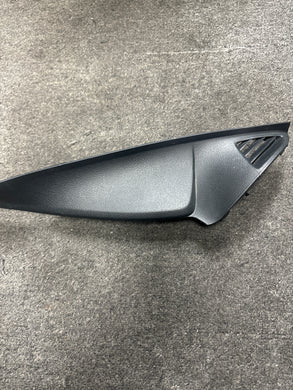 2016-2019 MERCEDES METRIS DRIVER DASH SIDE TRIM COVER PANEL (LH) (P)