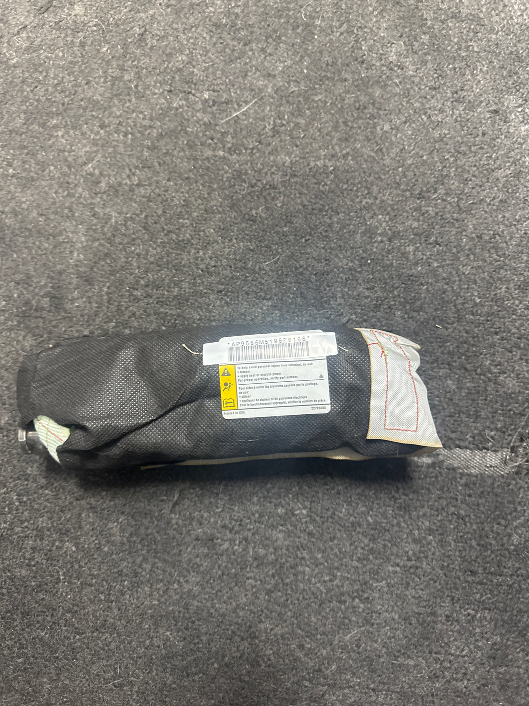 2008-2010 CADILLAC CTS FRONT RIGHT PASSENGER SEAT AIRBAG (RH) (P)