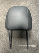 Load image into Gallery viewer, 2016-2019 NISSAN TITAN FRONT SEAT HEADREST (LH+RH) (P) LEATHER