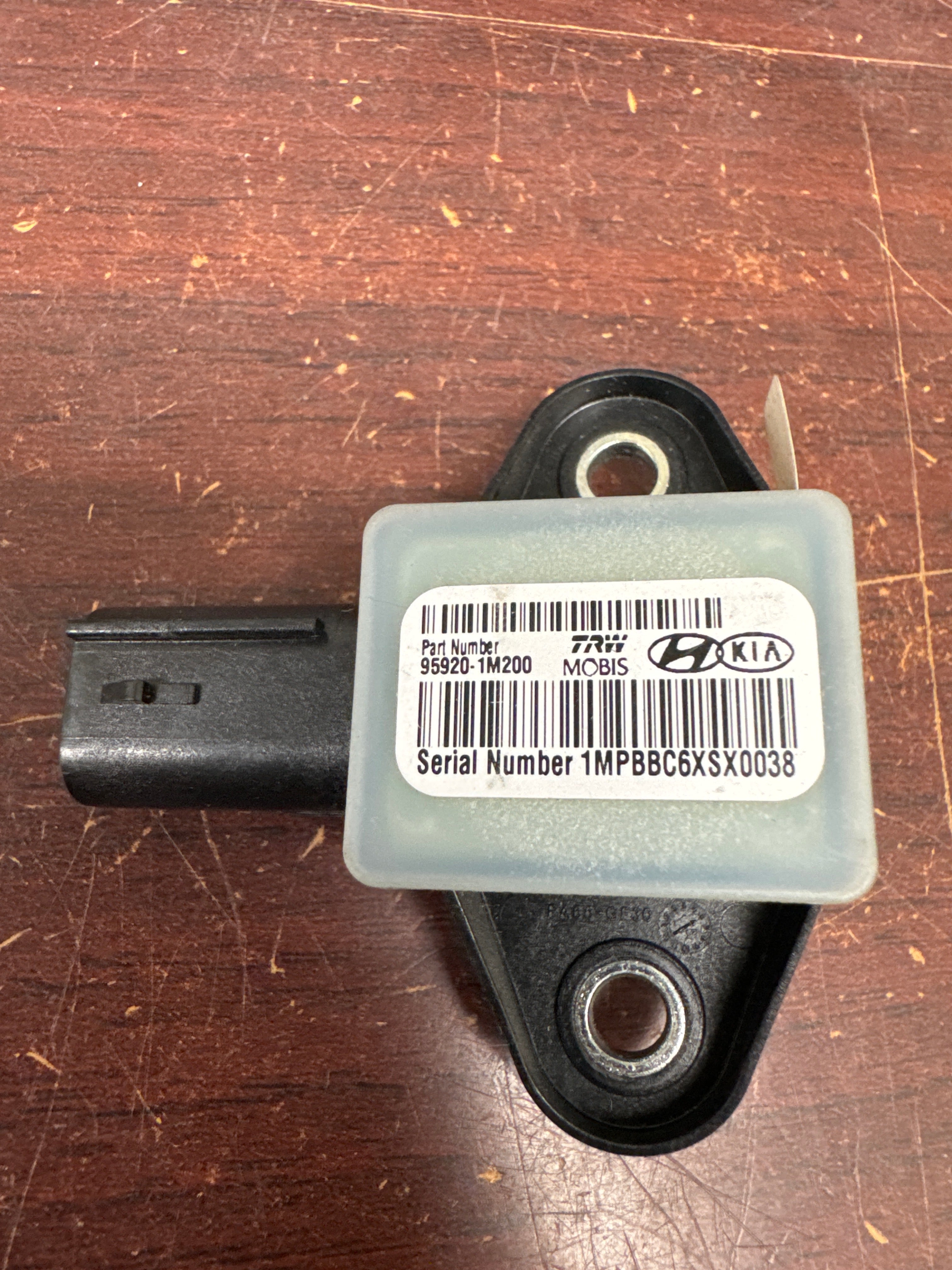 KIA FORTE PASSENGER RIGHT FRONT IMPACT SENSOR (P) PN: 95920-1M200