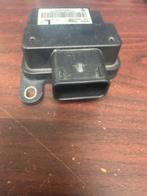 Load image into Gallery viewer, TOYOTA COROLLA SEAT OCCUPANT DETECTION SENSOR (P) PN: 89952-02010