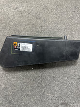 Load image into Gallery viewer, 2018-2023 CHEVROLET EQUINOX FRONT PASSENGER SEAT AIRBAG (RH) (P)