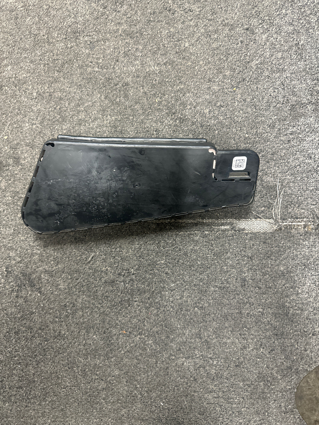 2016-2020 CHEVY MALIBU PASSENGER SEAT AIRBAG (RH) (P)