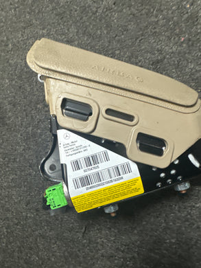 2008-2015 MERCEDES BENZ W204 C CLASS FRONT LEFT LOWER SEAT AIRBAG (LH) (P) BEIGE