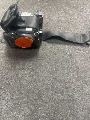 2011-2017 BMW F25 X3 FRONT PASSENGER SEATBELT (RH) (P)