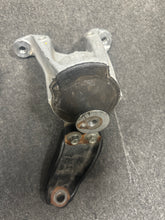 Load image into Gallery viewer, 2016-2018 ACURA ILX MOTOR MOUNT AND TRANSMISSION (P)