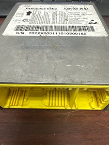 MERCEDES BENZ C-CLASS AIRBAG CONTROL MODULE PN: A2049013602 (P)