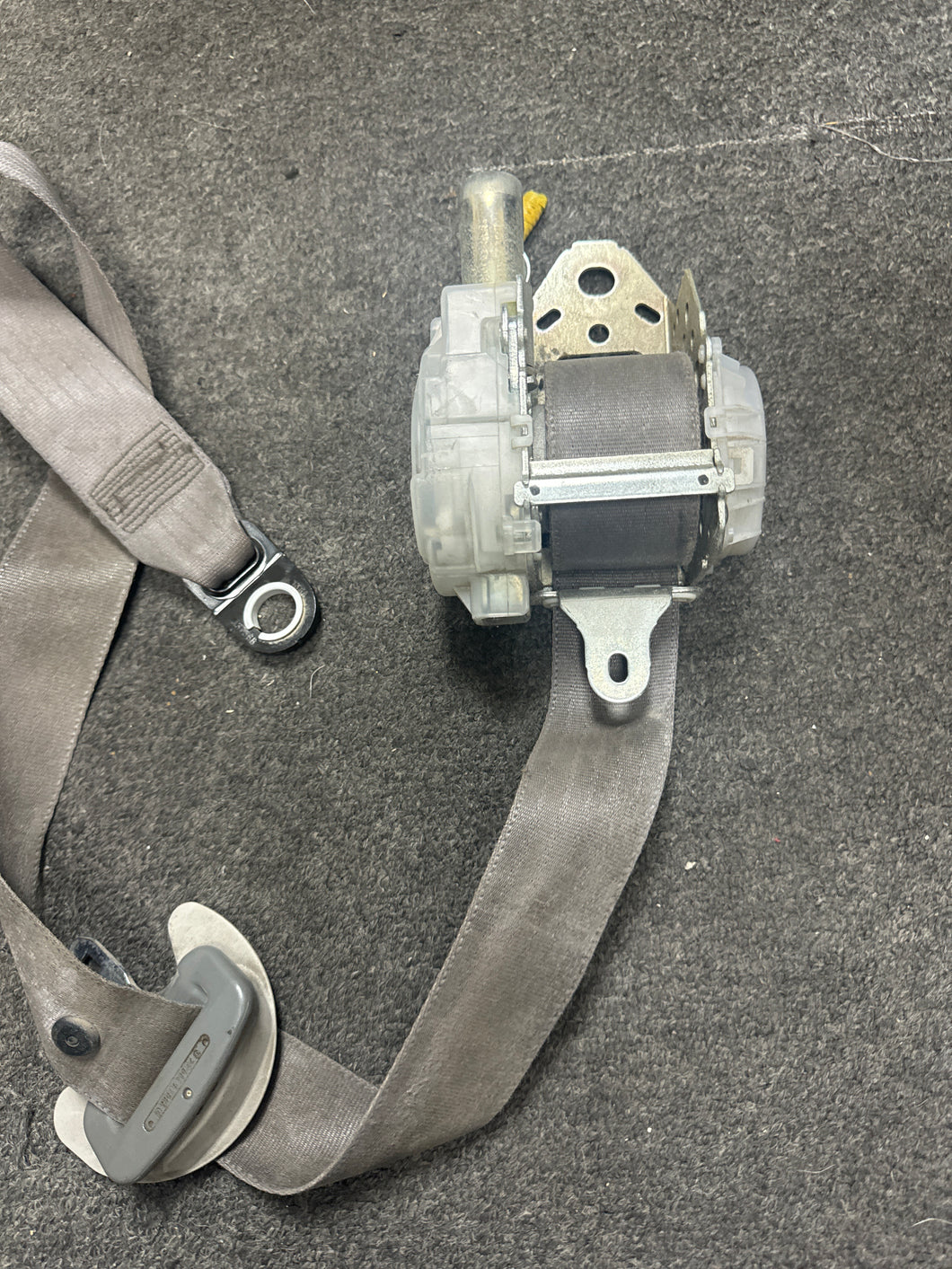 2007-2011 TOYOTA CAMRY DRIVER SEAT BELT (LH) (P) TAN