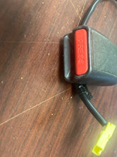 Load image into Gallery viewer, 2020-2022 HYUNDAI SONATA FRONT DRIVER SIDE BUCKLE 4DR (LH) (P)PN: 88830-L0100