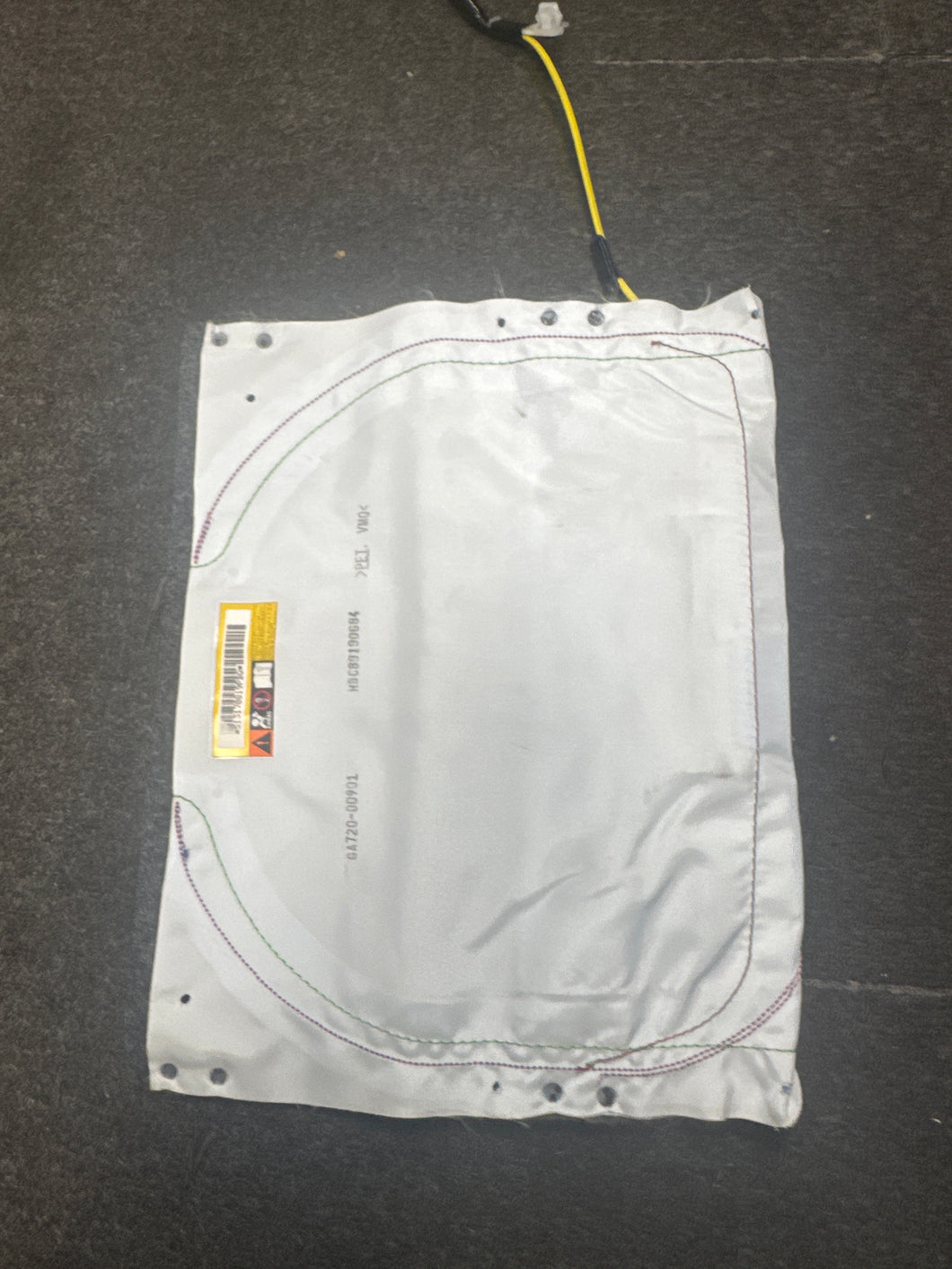 2019 TOYOTA COROLLA FRONT RIGHT PASSENGER BOTTOM SEAT AIRBAG (RH) (P)