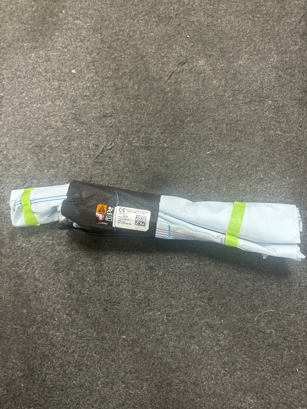 2015-2018 CADILLAC ATS RIGHT PASSENGER SEAT AIRBAG (RH) (P)