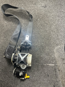 2014-2019 FORD FIESTA FRONT DRIVER RETRACTOR SEATBELT (LH) (P)