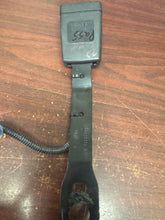 Load image into Gallery viewer, 2022-2025 HONDA CIVIC FRONT RIGHT PASSENGER BUCKLE (RH) (P)